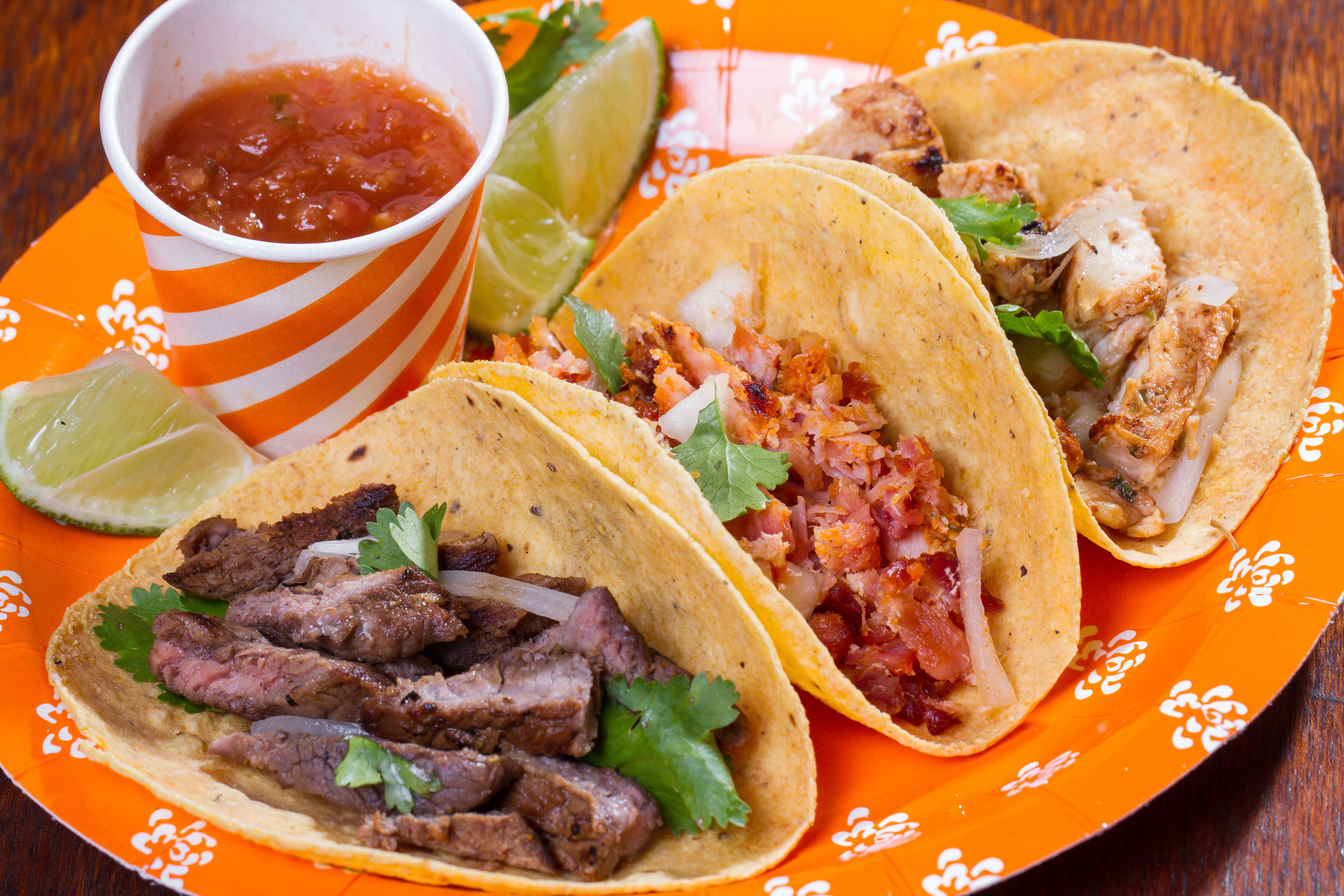 Tacos_Diversos_AndaleTacos_AlanSantos.jpg