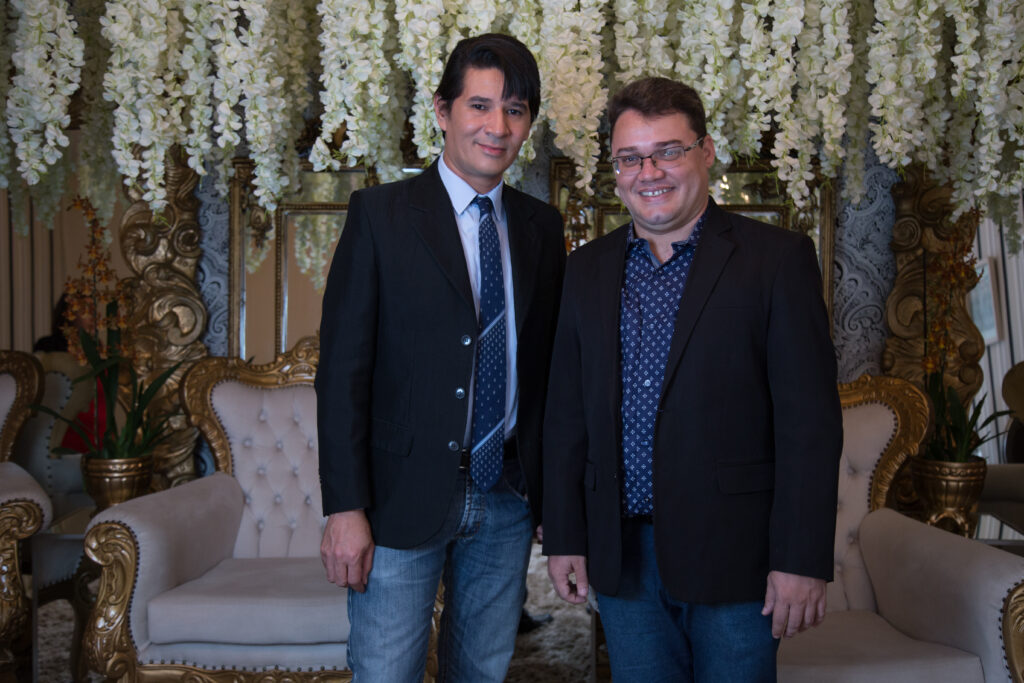 Os diretores da Revista Viver Goiás Leonardo Arruda e Brenno Alves