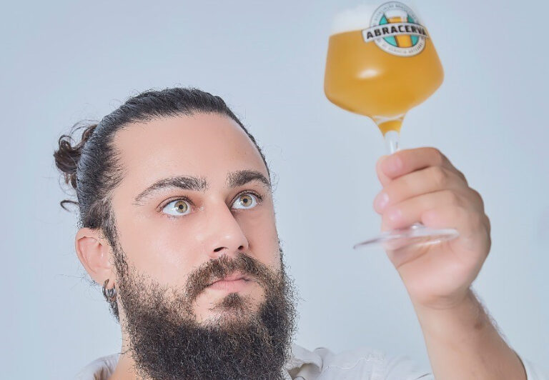 thumbnail_Mestre cervejeiro Tony 1