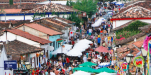 abih_e_populacao_se_unem_para_realizacao_do_carnaval_pirenopolis_2017