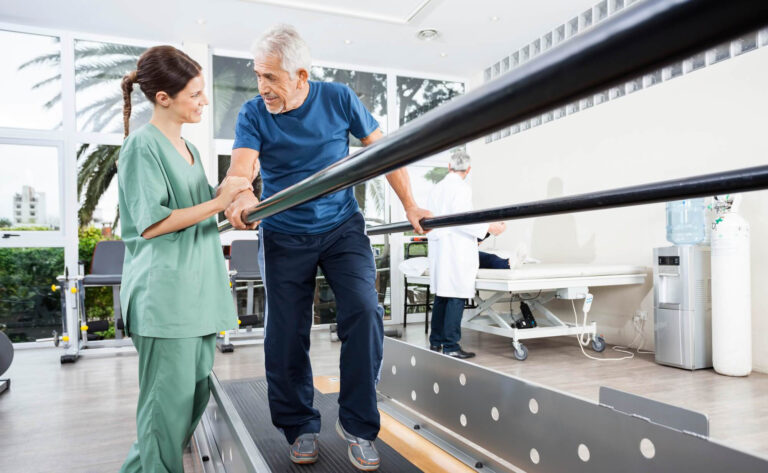 178296-conheca-5-beneficios-da-fisioterapia-geriatrica