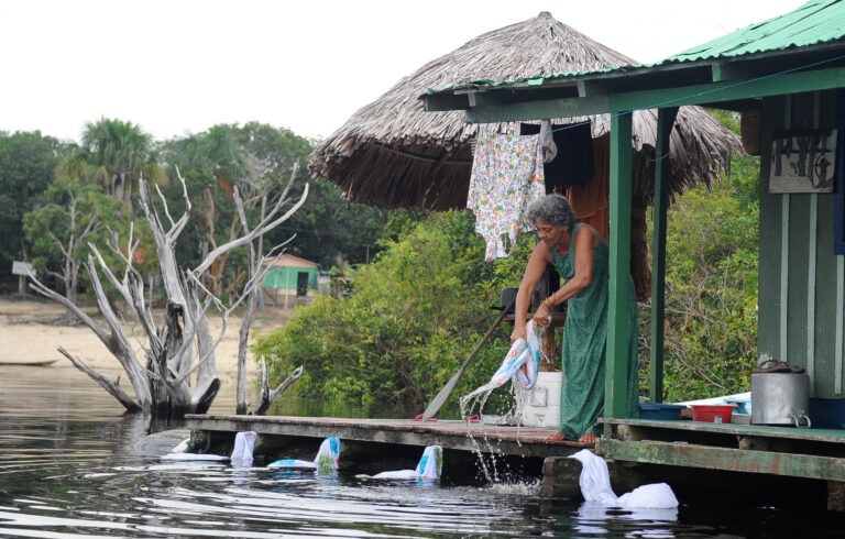 CAMINHOS DA REPORTAGEM - VIDA RIBEIRINHA