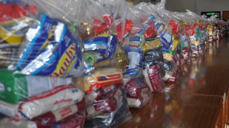 distribuidora-de-produtos-de-limpeza-e-cestas-basicas-5-estr-D_NQ_NP_728126-MLB27523173241_062018-F