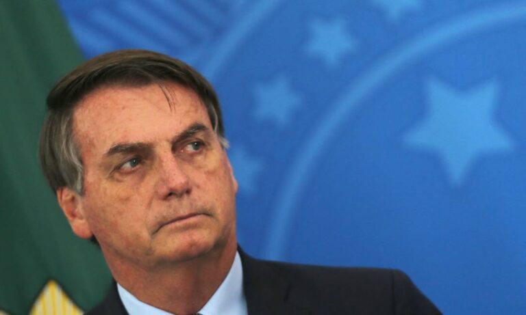 x87714109_BrasilBrasiliaPA01-04-2020Presidente-Jair-Bolsonaro-acompanhado-dos-ministr.jpg.pagespeed.ic.DERzI2CW7M