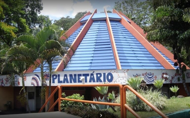 fda72e08-6ab1f75c25ebd4c8cfefb66ca12f0d39-915x570