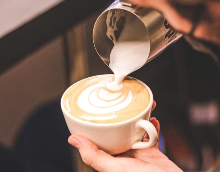 thumbnail_CAFÉ FEST EM ABRIL