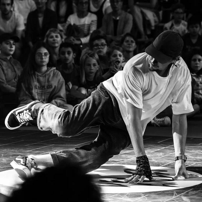 0f857e25-819c-4b49-924f-f897125165a4