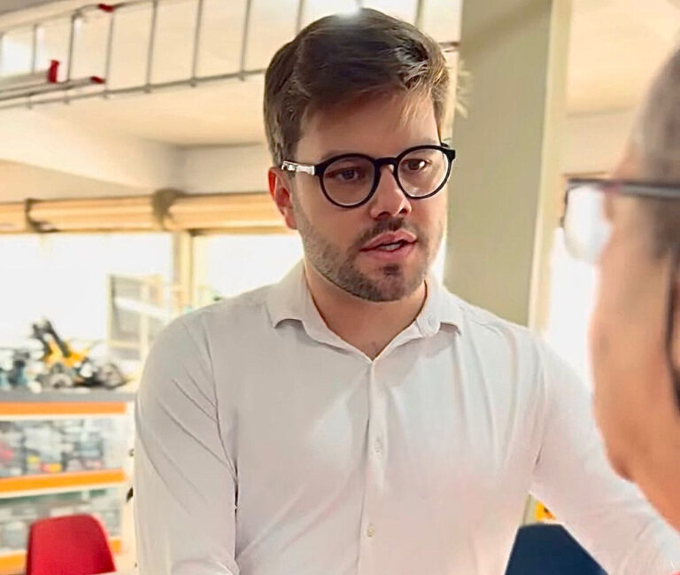 697a2db0-83ce-44db-a33e-e66f608fe7b1