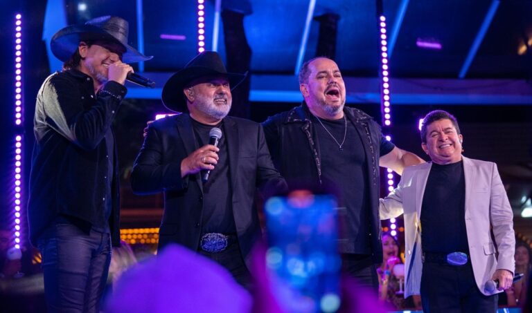 9c412477-b93f-4f52-b39a-e09137a33b8f-1