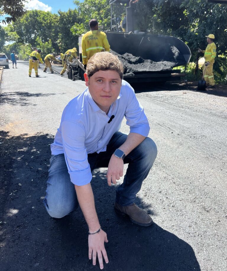 65718b72-53b6-4f24-925e-bf260a0f9e20-1