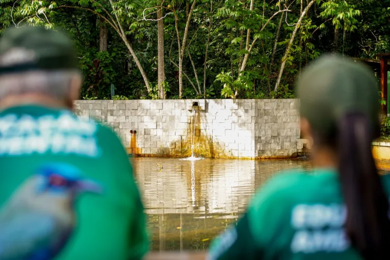 Anápolis Implementa Tratamento Biológico em Lagos para Melhorar Qualidade de Vida Aquática