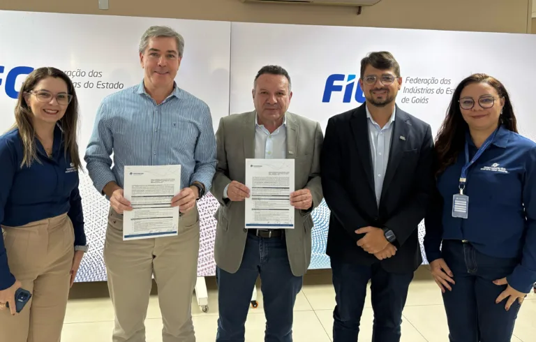 *   OCB/GO e Sesi/GO Levam Cooperativismo e Empreendedorismo a Escolas em Goiás