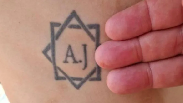 Trisal é preso em MG por escravizar vítimas LGBTQIA+: homem foi forçado a tatuar iniciais dos patrões.