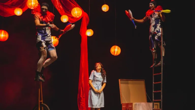 "Catavento Cia Circense leva 'Cartas do Vô Chico' a três cidades goianas em espetáculo infantil"