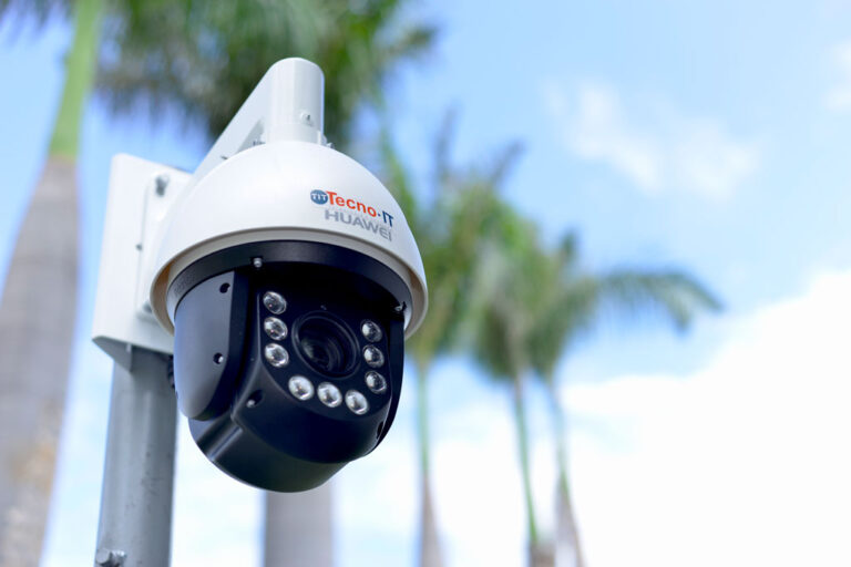 "Fiscalização eletrônica em Goiânia: tecnologia de ponta gera segurança e debate sobre privacidade"