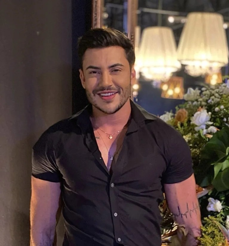 26a71c8e-7e18-439d-831b-5484d85b1f69-1