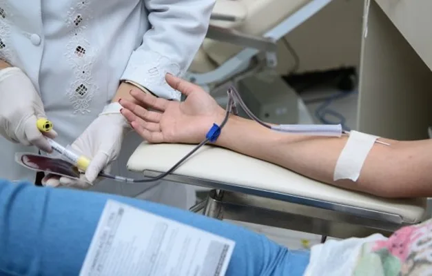 Baixa nos Estoques de Sangue: Santa Casa de Goiânia Solicita Doações Urgentes