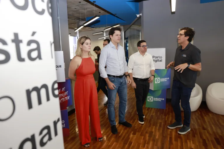 Daniel Vilela e governos de Goiás e Pernambuco anunciam parceria inédita com o Porto Digital para criar um distrito de inovação em Goiás.