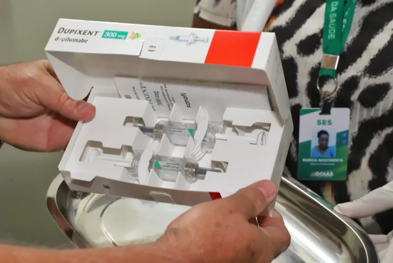 Governo de Goiás passa a ofertar medicamento para dermatite atópica de forma gratuita e inédita no país