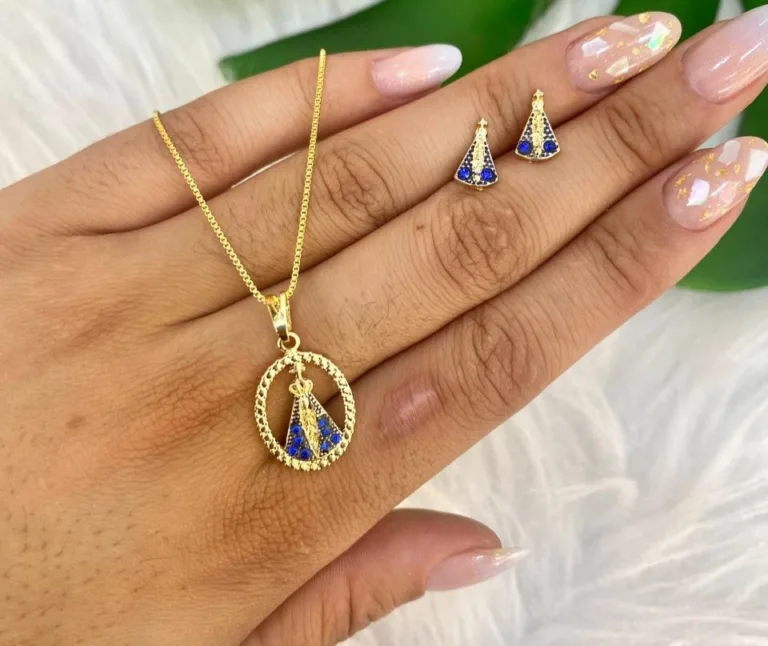 Totus Tuus e outros eventos religiosos impulsionam moda cristã em Goiânia com aumento de até 20% nas vendas