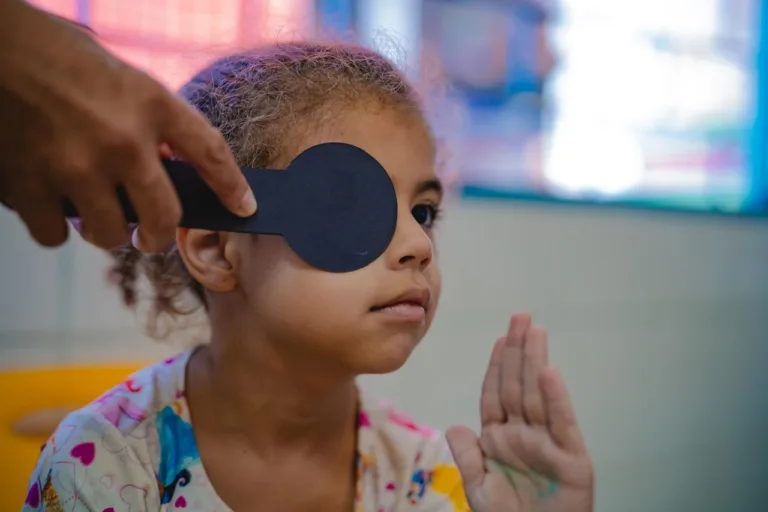 Projeto Visão Nota 10 leva avaliação visual gratuita para alunos de Anápolis.