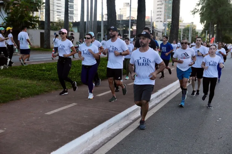 fb51d5ae-90bf-416c-999e-b0e2d69510ec-1