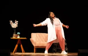 Atriz e Humorista Cacau Protásio Apresenta "100 Por Cento Cacau" em Goiânia e Anápolis