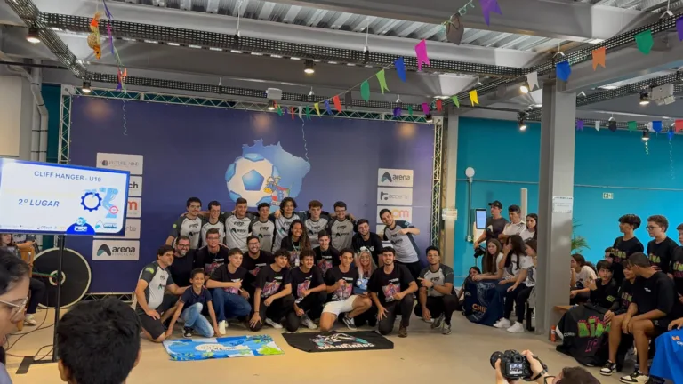 Equipe de robótica da Escola do Futuro de Goiás Luiz Rassi conquista 2º lugar em campeonato regional e vai disputar etapa nacional.