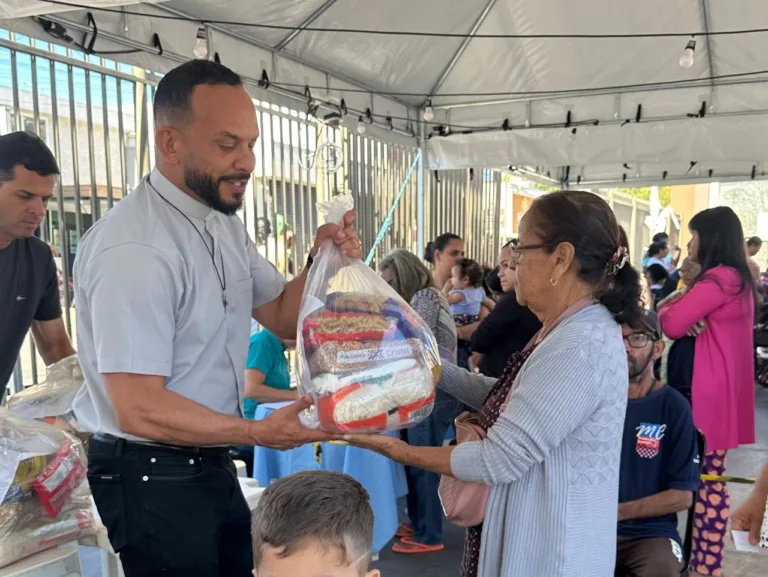 Associação Assunção distribui cestas, cobertores e brinquedos a mais de 300 famílias carentes em Goiânia