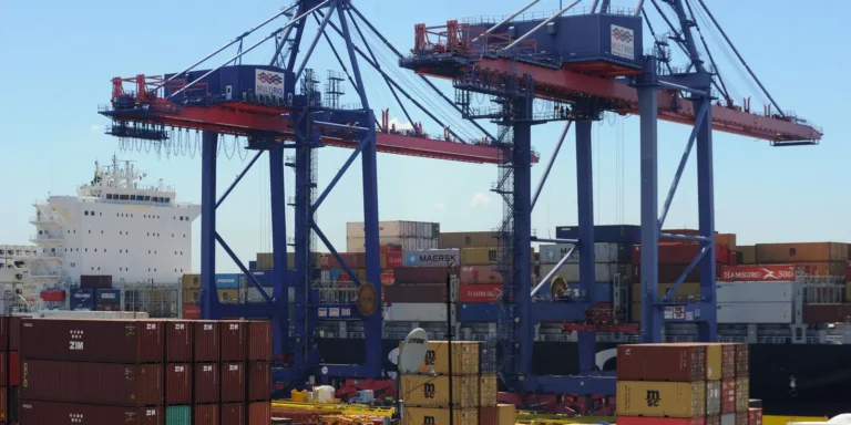 Entenda a Lei de Reciprocidade Comercial publicada nesta terça