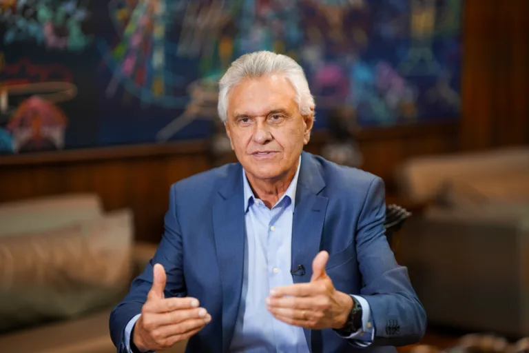 Caiado Inaugura Obras Rodoviárias e Participa da Romaria do Muquém no Norte Goiano