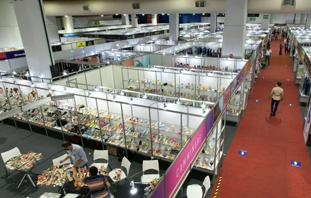 Goiás Bate Recorde Histórico de Ocupação e Desemprego Cai para Nível Mínimo em 12 Anos