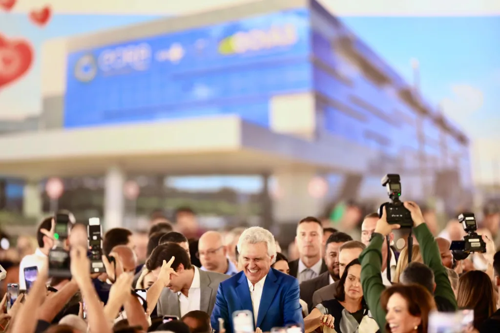 Caiado entrega o Cora, maior obra de sua gestão
