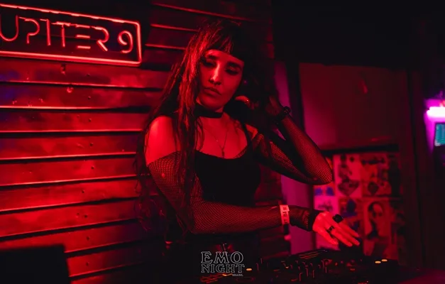 Emo Night Brasil retorna a Goiânia com edição nostálgica e para nova geração