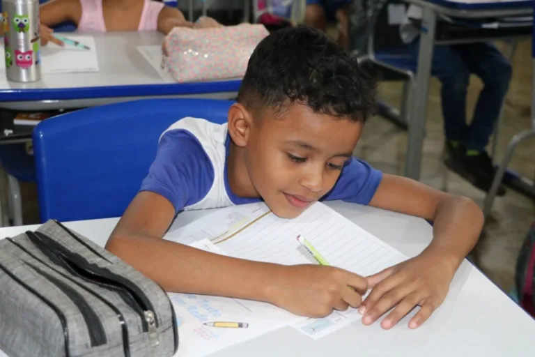 Exame Bimestral do Ensino Fundamental deve avaliar mais de 37 mil estudantes da rede municipal