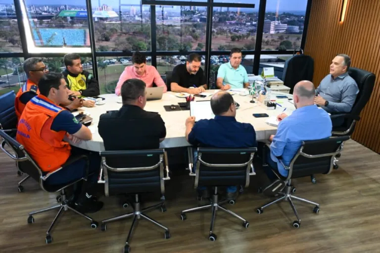 Mabel se reúne com Gabinete de Crise para traçar novas estratégias durante período chuvoso