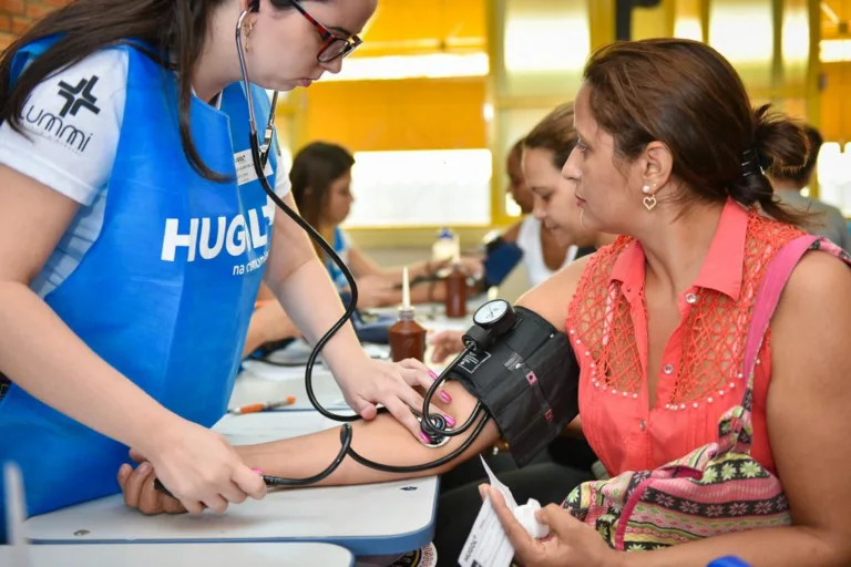 Hugol na Comunidade leva serviços de saúde gratuitos à população