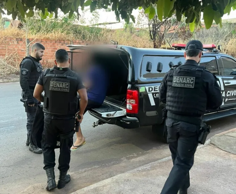 Polícia Civil desmantela quadrilha que aplicava golpes com venda de placas solares