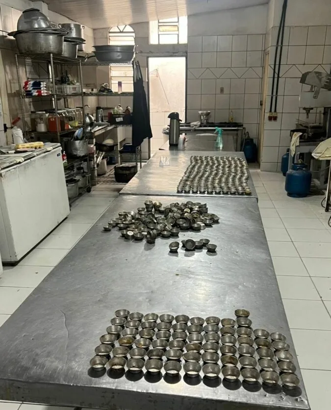 Interditado buffet clandestino em Goiânia