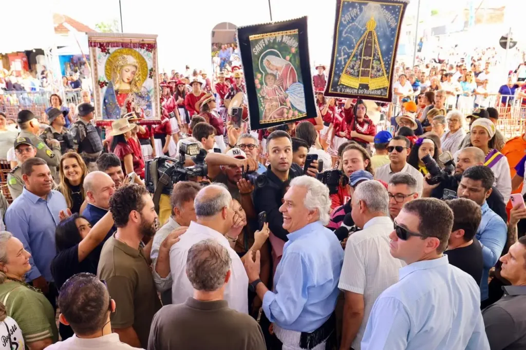 Caiado anuncia Catalão como capital da Congada e reforça compromisso com a cultura