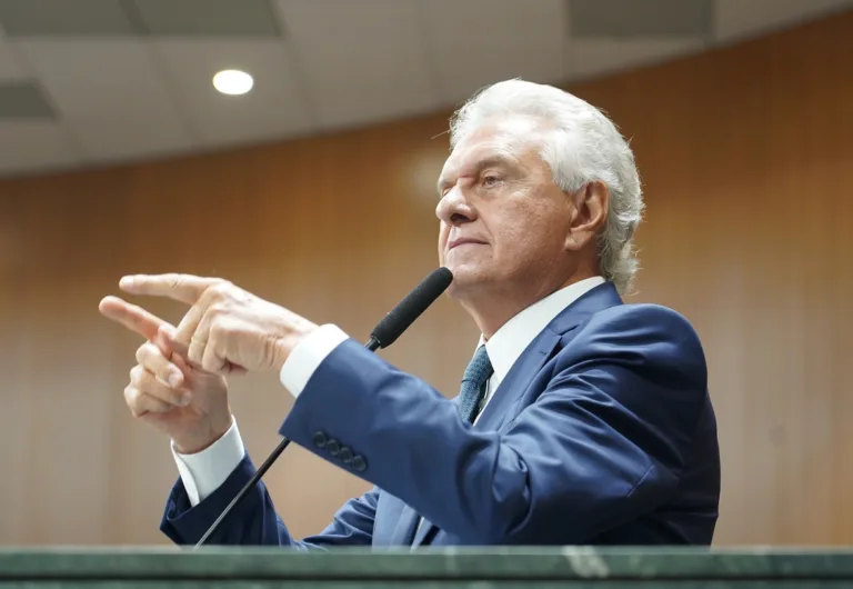 Caiado critica MP 1303 e a classifica como "presente" para Lula