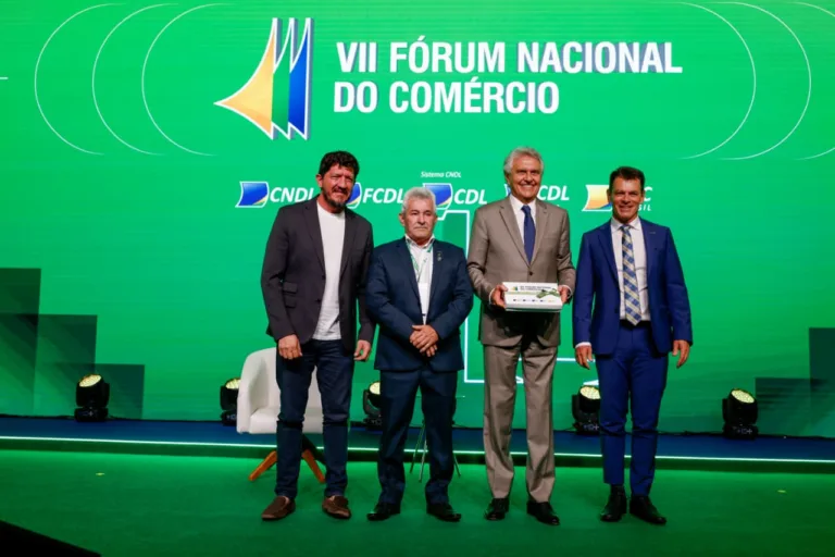 Em Brasília, Caiado destaca importância do comércio para crescimento de Goiás