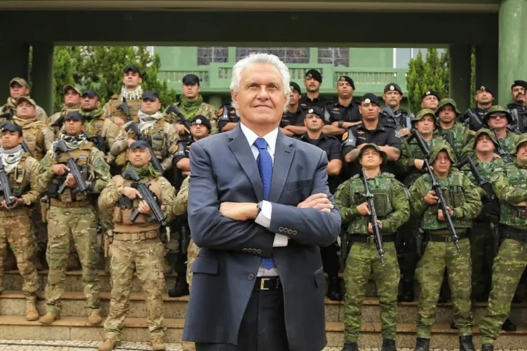 Caiado oferece apoio policial de Goiás ao Rio de Janeiro em megaoperação contra o crime