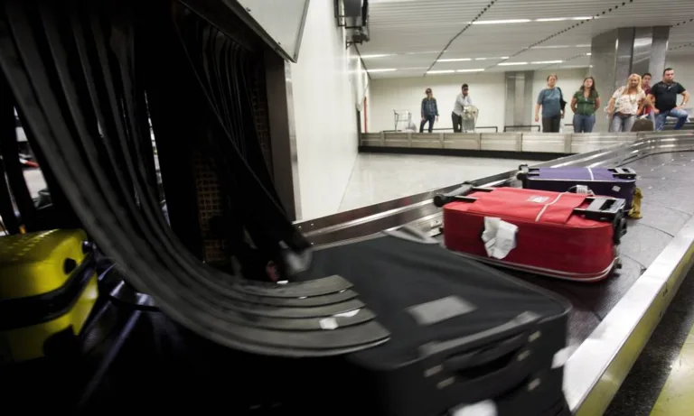 Câmara aprova volta da bagagem gratuita e amplia direitos dos passageiros aéreos