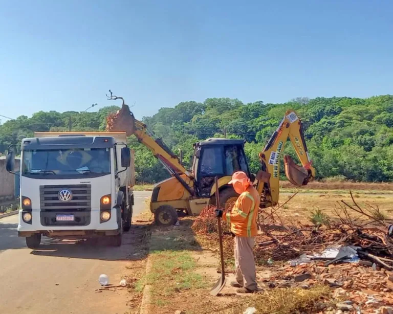 Comurg realiza força-tarefa para zeladoria em 56 bairros da Região Oeste