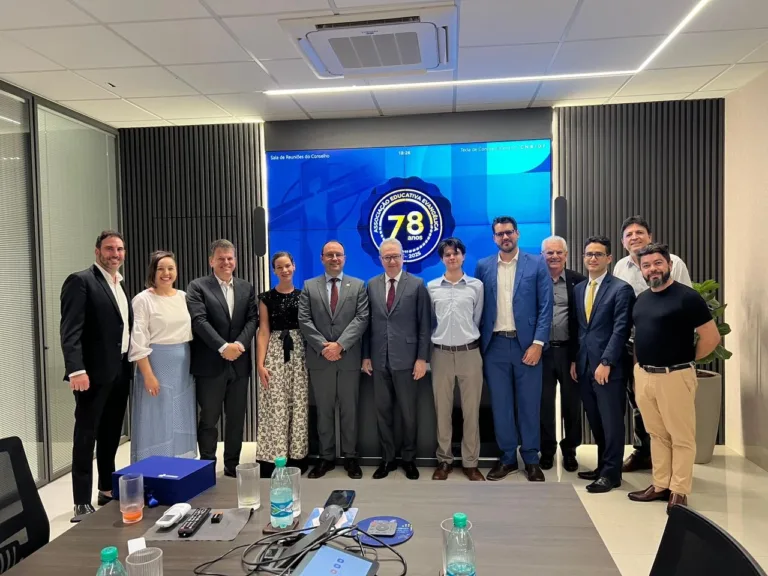 Embaixador da Hungria visita Anápolis para fortalecer laços econômicos e culturais