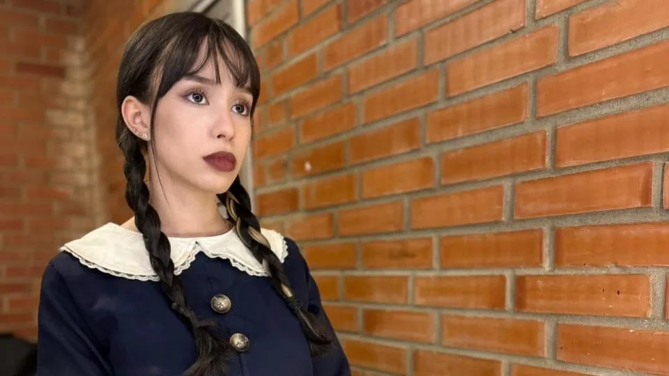 "Família Addams" retorna aos palcos de Goiânia com nova montagem e reflexões sobre a "normalidade"