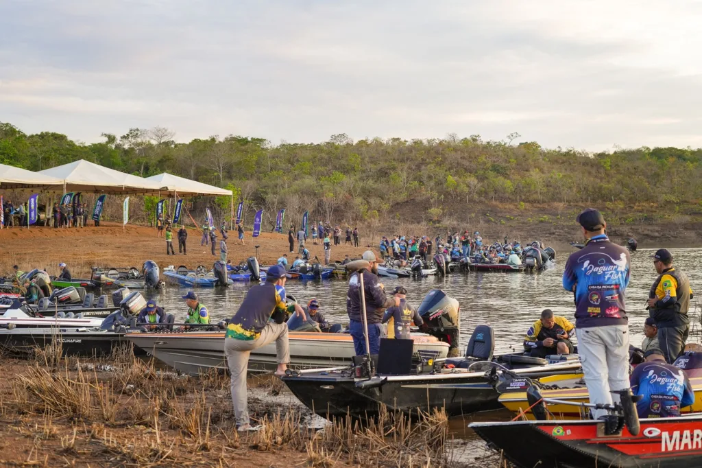 Pescadores do Circuito Goiano de Pesca Esportiva