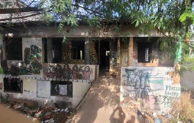 Goiânia Demole Imóvel Abandonado e Acomoda Moradores de Rua