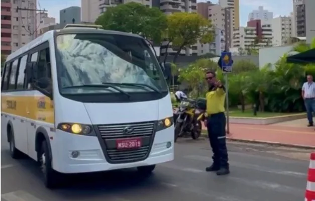 Goiânia intensifica fiscalização do transporte escolar para garantir segurança e regularidade